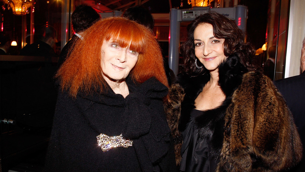 W wieku 86 lat zmarła francuska projektantka mody Sonia Rykiel. Projektantka pochodząca z rodziny polsko-rumuńskich Żydów była założycielką domu mody sygnowanego jej imieniem i nazwiskiem. Rykiel zmagała się z chorobą Parkinsona.