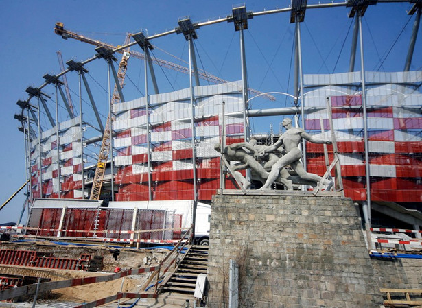 Polska oczami brytyjskich dziennikarzy: stadiony, kościoły i fatalni kierowcy