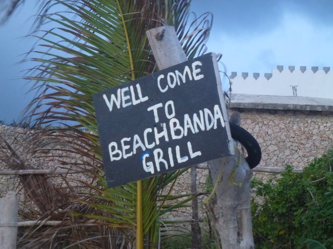 Kto by się martwił takimi szczegółami jak poprawność językowa...