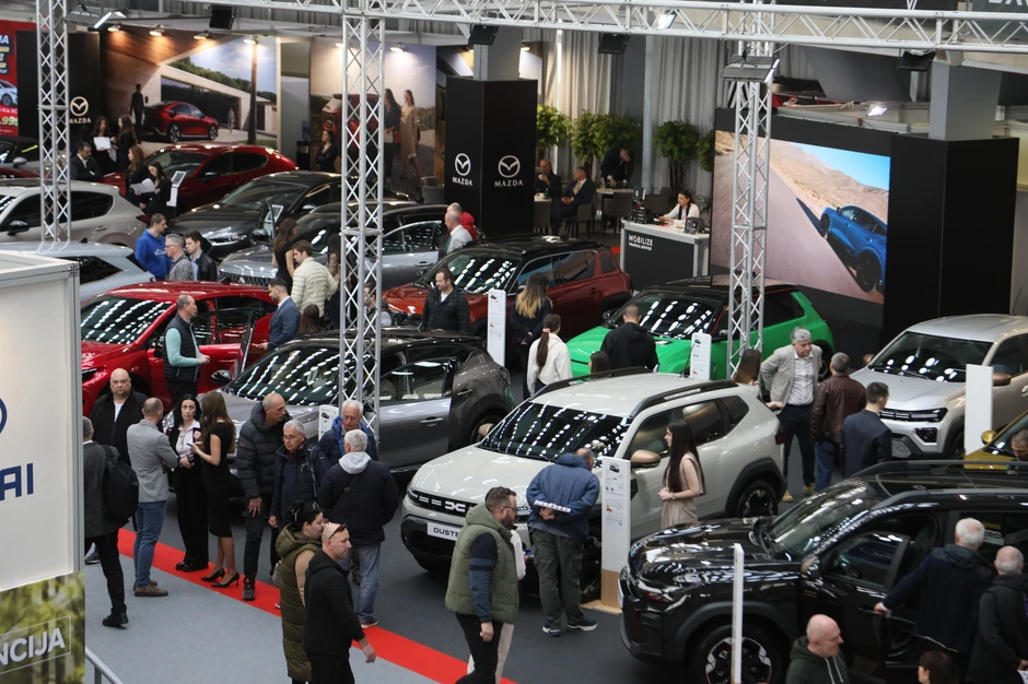 prvi put je u funkciju izlaganja stavljena i galerija hale 4.