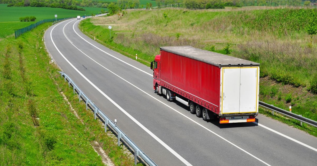 Brak ukraińskiego zboża szkodzi Polskiej gospodarce? Blokada tranzytu uderza w transport