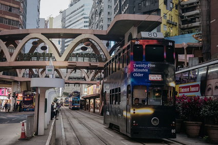 Hongkong tonie w śmieciach po tym, jak Chiny zakazały importu części odpadów