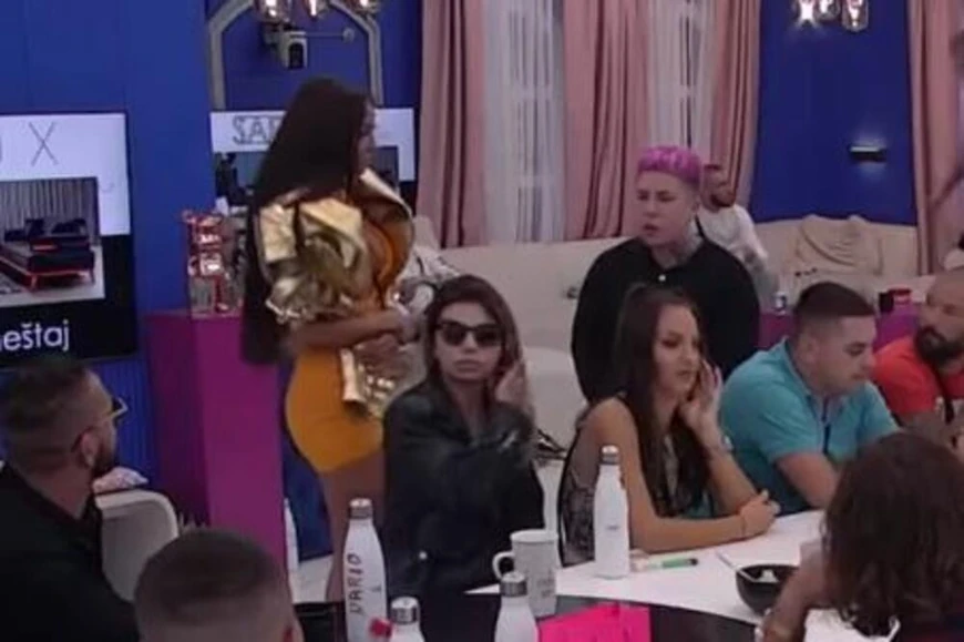 Slađa Lazić i Jovana Tomić Matora (Foto: Screenshot TV Pink)