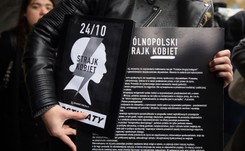 'Jestem, czuję, decyduję'. 'Czarny protest' przed siedzibami instytucji UE w Brukseli