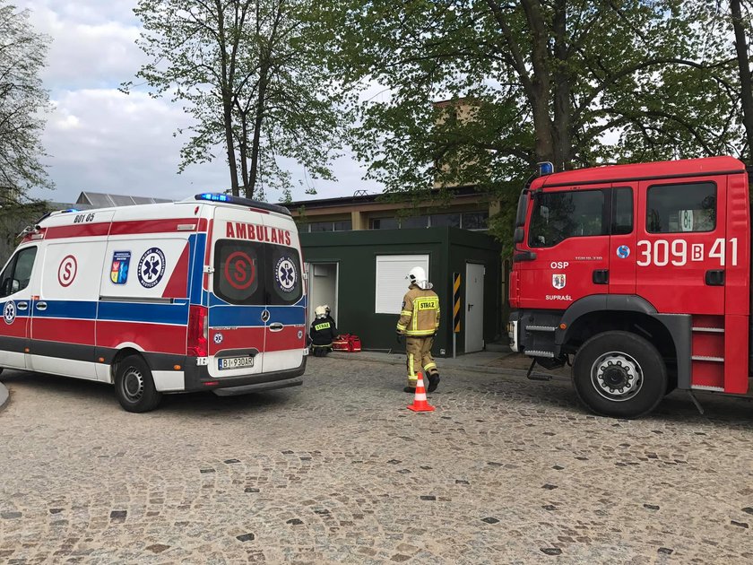 Zatrzasnął się w toalecie i dostał ataku. Przez godzinę nie dawał znaku życia