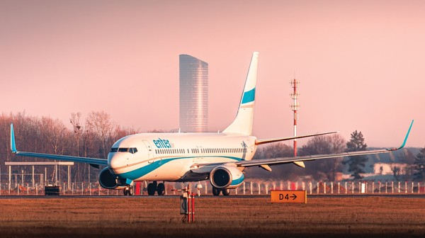 Bezpośrednie transfery podatkowe spółki Port Lotniczy Wrocław do budżetu państwa w 2024 roku wyniosły łącznie 14,5 mln zł (w tym 9,3 mln zł CIT oraz 5,2 mln zł PIT).