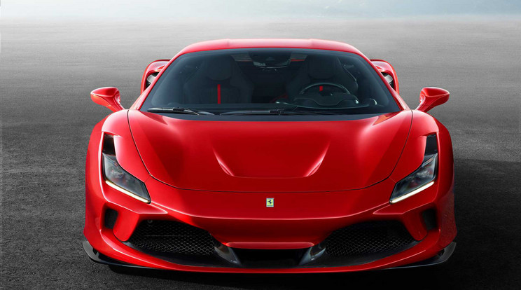 Ferrari F8 Tributo - 720 lóerős teljesítmény, 770 Nm nyomaték, 2,9 másodperces gyorsulás százra, a 7,8 másodperces gyorsulás 200-ra, és 340 km/h-s végsebesség / Fotó: Ferrari