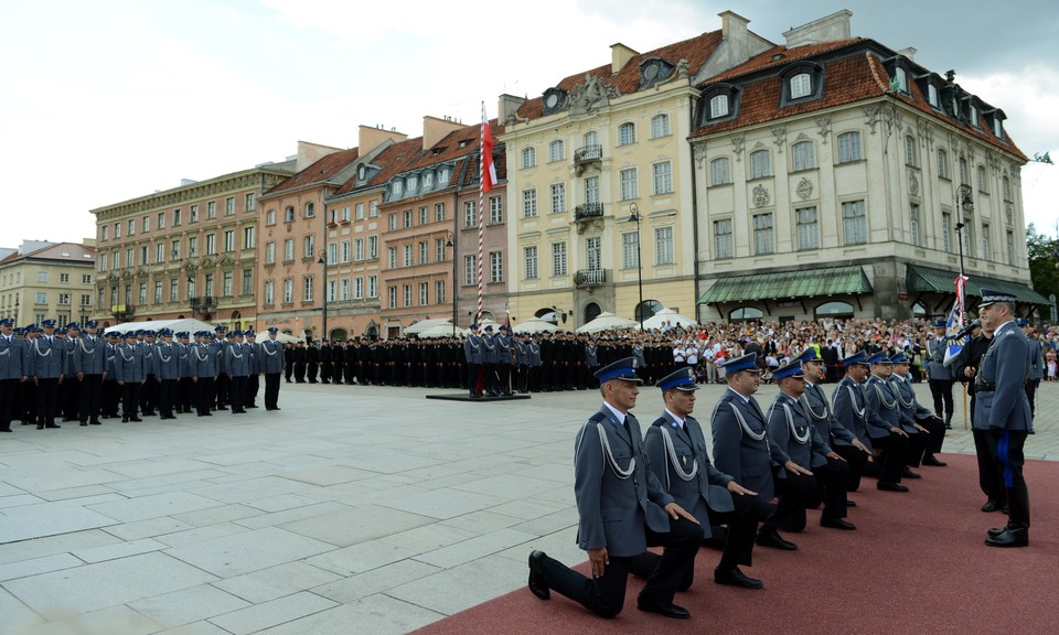 WARSZAWA ŚWIĘTO POLICJI OBCHODY