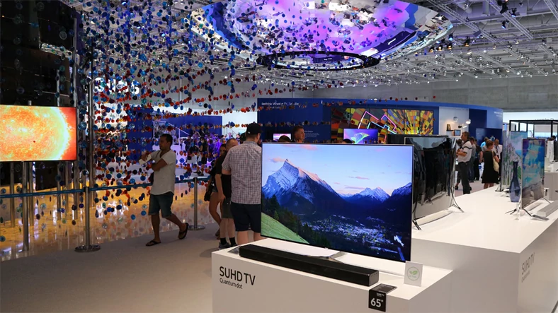 Samsung skreślił technologię OLED i promuje QuantumDot