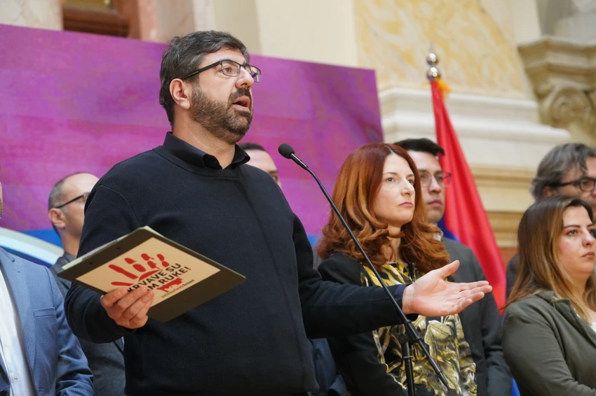 Radomir Lazović