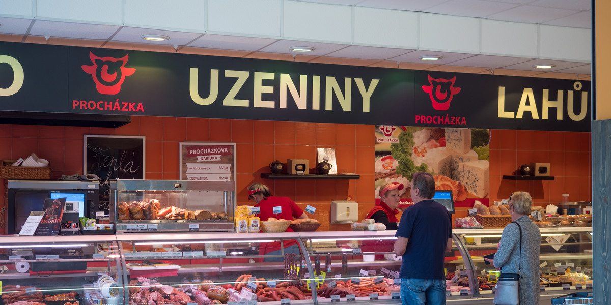Nie tylko my zmagamy się z galopem cen. Ceny mięsa w Czechach wzrosły w ciągu roku o jedną czwartą.