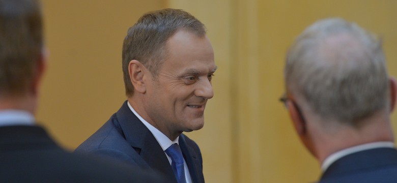 Tusk: Niech Ukraińcy zdecydują o swojej konstytucji