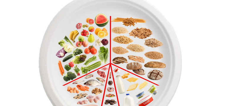 Jest nowa piramida żywienia! Co powinniśmy jeść, a czego unikać?