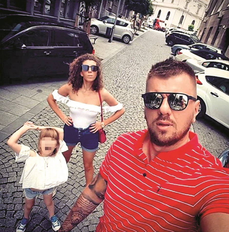 Janjuš sa ženom i detetom