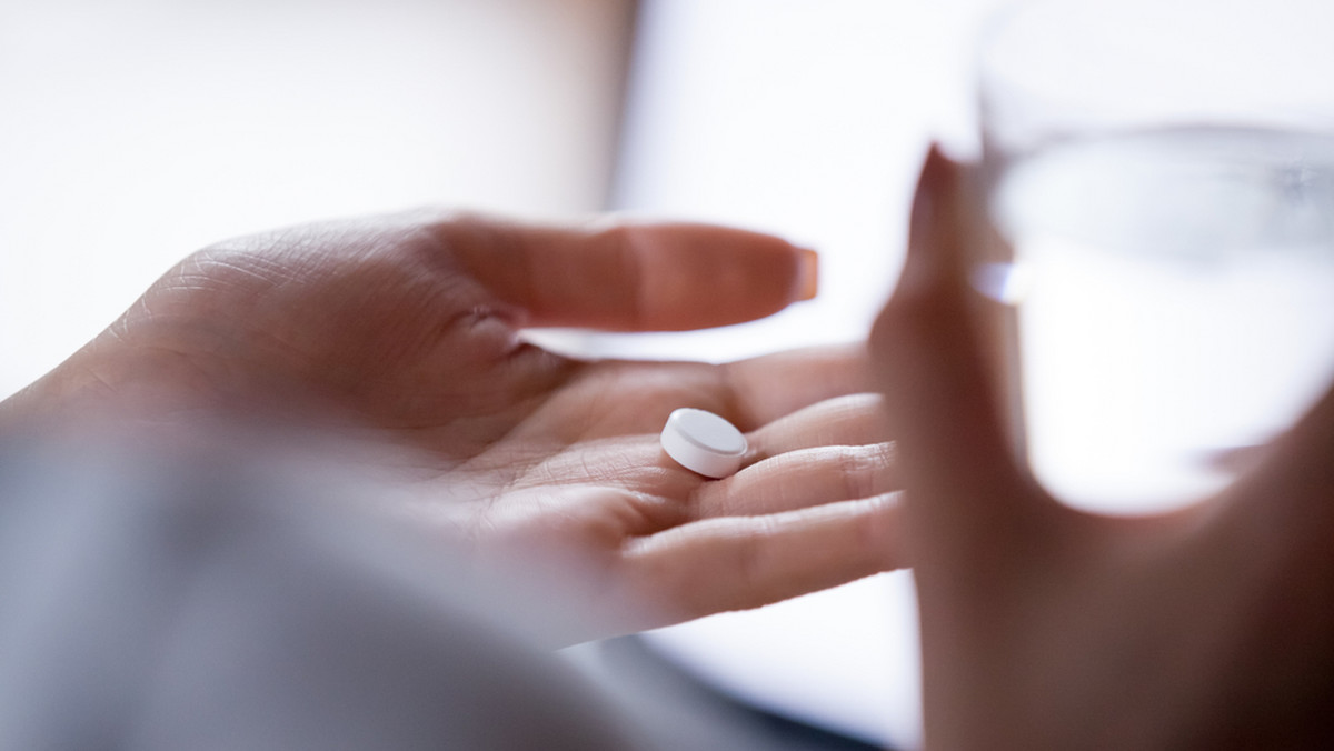 Konferencja Episkopatu Polski alarmuje: stosowanie tabletek dzień "po" jest niemoralne