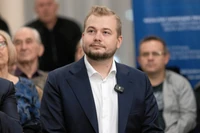 Michał Moskal był pupilem Kaczyńskiego. "Prezes to ukrywa, ale jest bardzo zawiedziony"