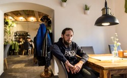 Bunt restauratorów. Otwierają lokale pomimo lockdownu