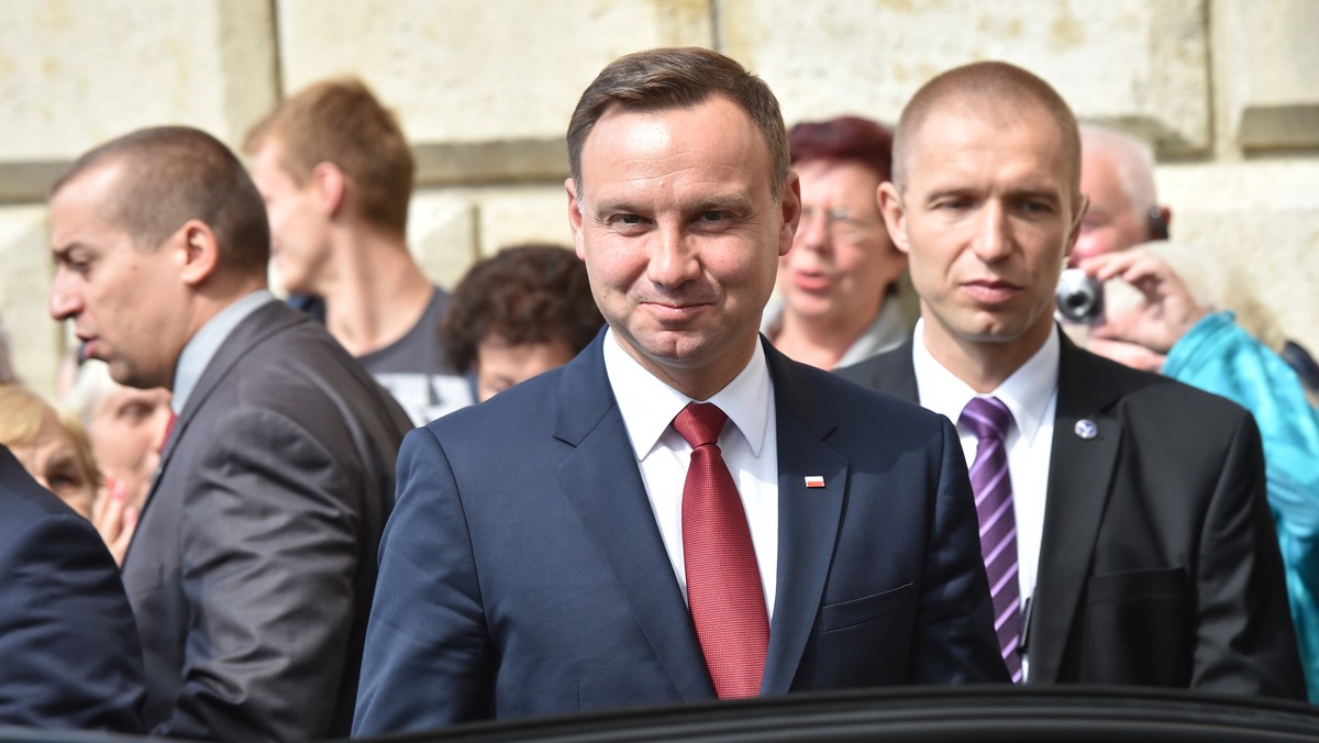 Prezydent Andrzej Duda powiedział w czwartek w Sokółce (Podlaskie), że ta część kraju może być uznana za "wzorcową", bo od kilkuset lat "mieszają się tam różne kultury i tradycje" i zgodnie ze sobą współżyją.