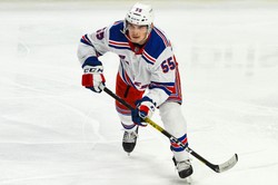 Liga NHL. Rangers zdobyli zwycięską bramkę na 0,4 s przed końcem meczu [WIDEO]