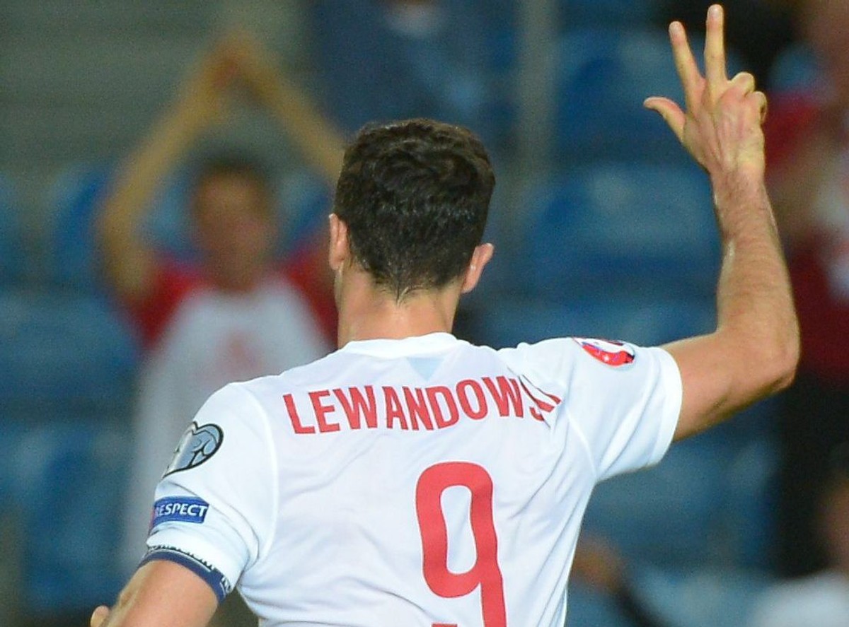 07 zgłoś się! Zobacz gole Lewandowskiego, Grosickiego i Szukały. WIDEO