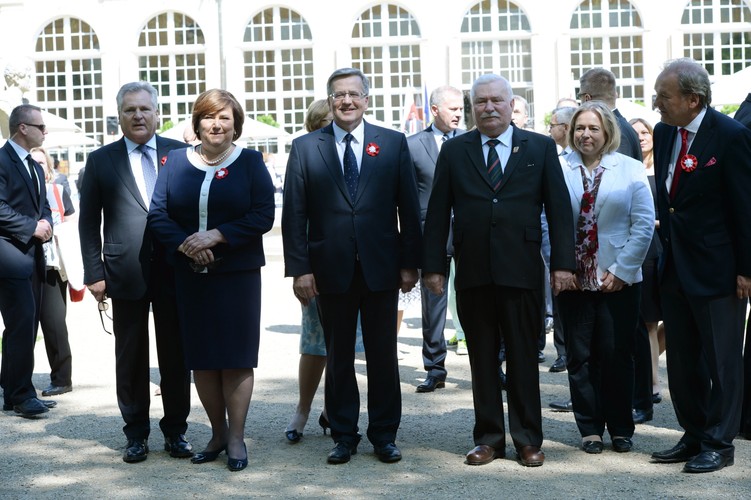 Aleksander Kwaśniewski, Bronisław Komorowski z żoną Anną, Lech Wałęsa