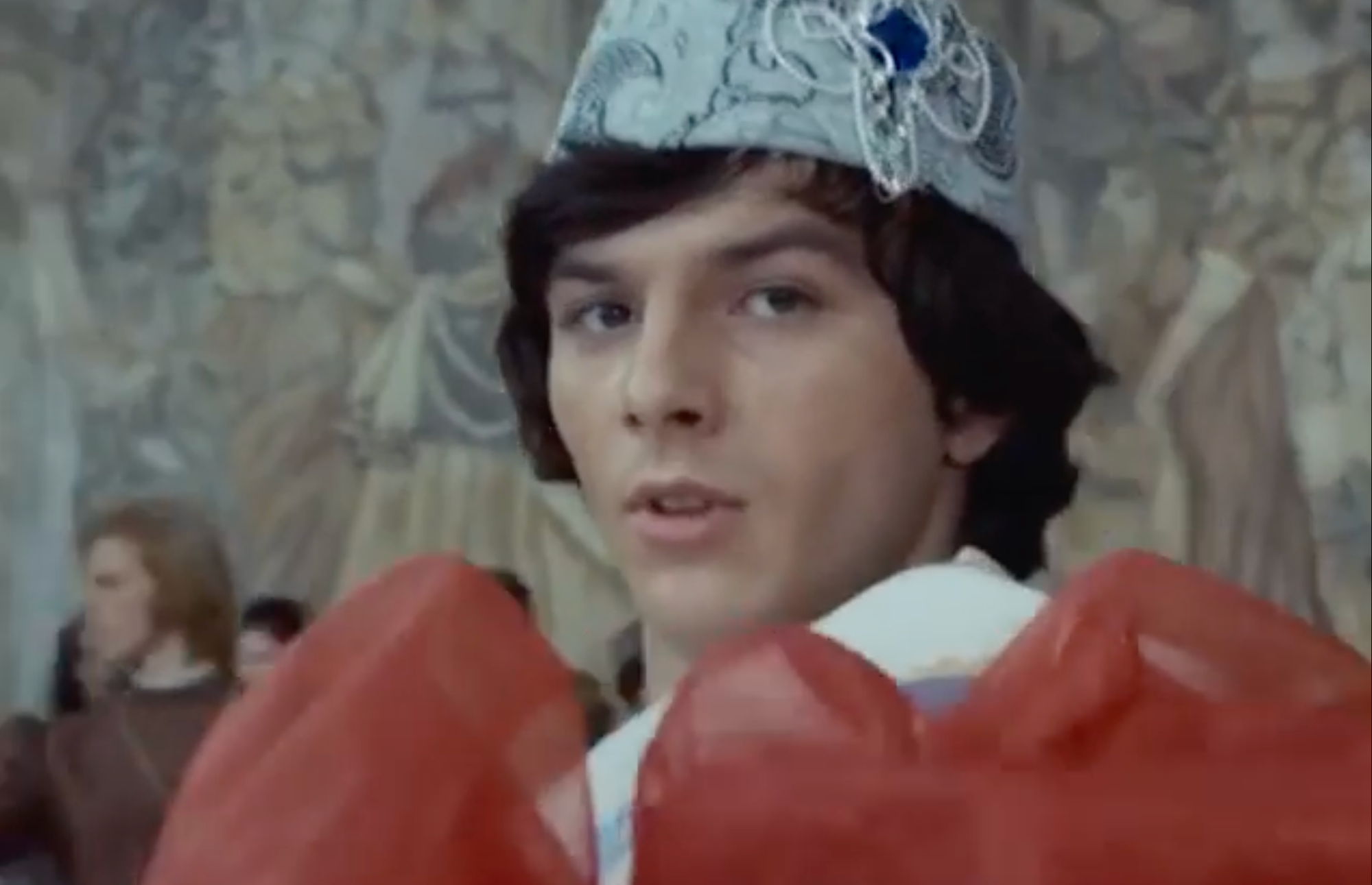 Pavel Trávníček vo filme Tři oříšky pro Popelku.