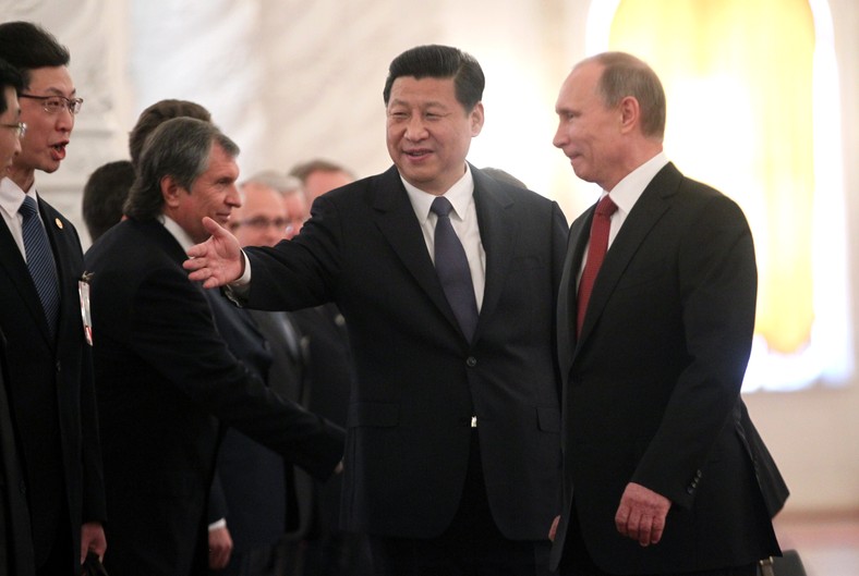 Prezydent Chin Xi Jinping i prezydent Rosji Władimir Putin w Wielkim Pałacu Kremlowskim w Moskwie, 22 marca 2013 r.