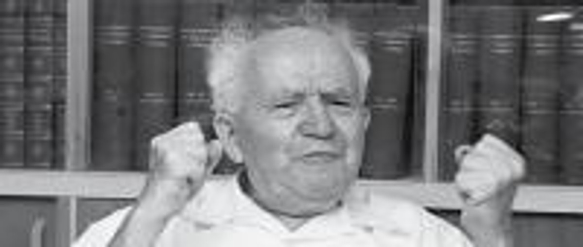 "Ben Gurion. Żywot polityczny. Z Szimonem Peresem rozmawia David Landau"