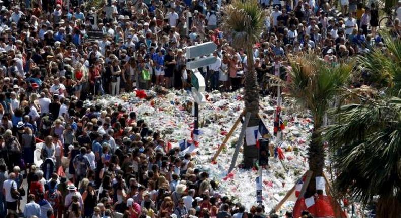 French lawmakers back emergency rule after Nice attack, inquiry sought