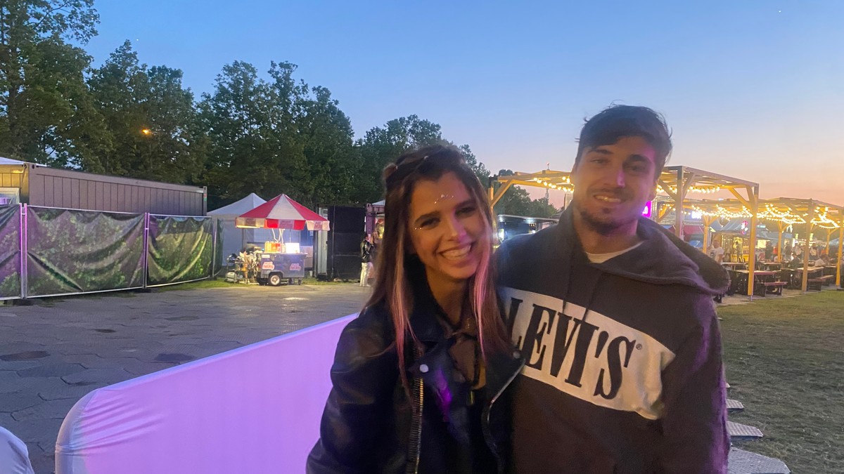 „Vigyáznunk kell a Földre, annyira csodálatos hely” – Még a nyaraláson is szemetet szed Somhegyi Krisztián és Viczián Viktória