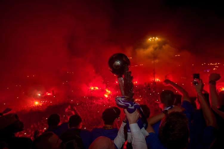 Tak Poznań świętował mistrzostwo Polski zdobyte przez piłkarzy Lecha