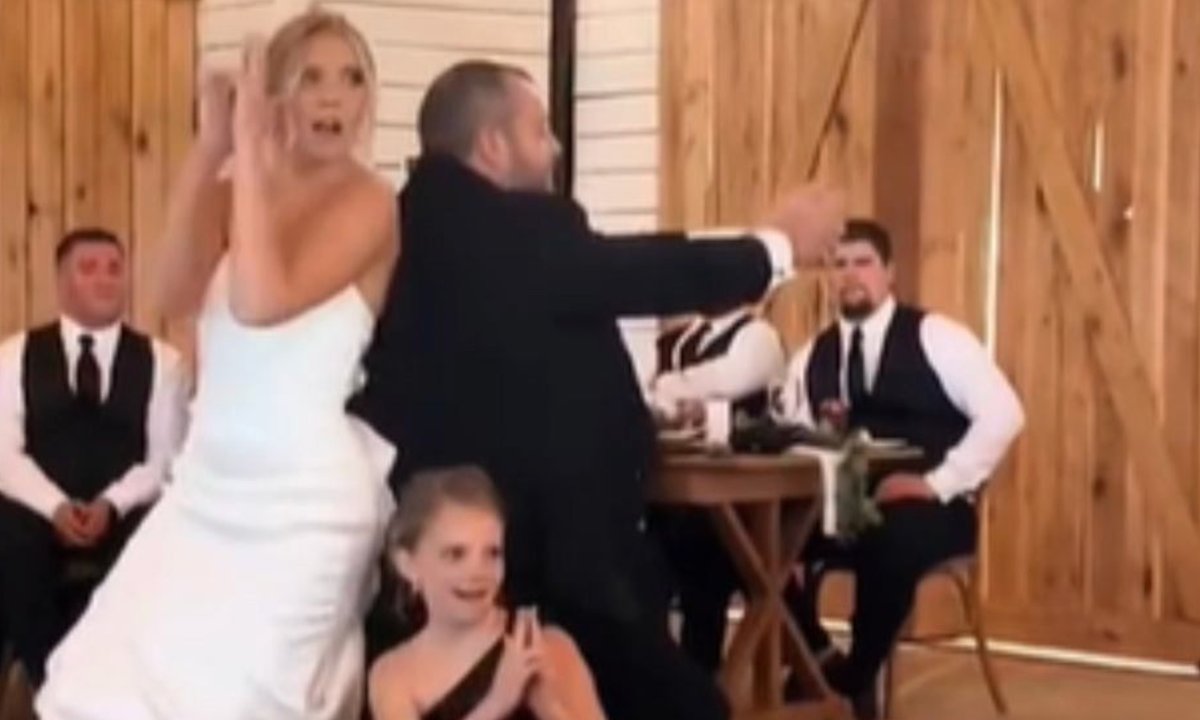 Takiego pierwszego tańca jeszcze nie było. Internauci pieją z zachwytu [wideo]