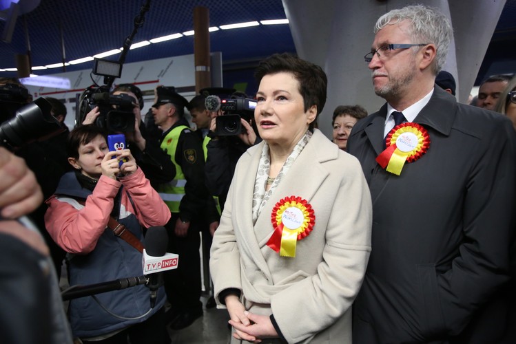 Otwarcie II linii metra PAP/Leszek Szymański

Warszawskie metro to obecnie dwie linie, liczące w sumie ponad 28 kilometrów i 28 stacji pasażerskich.