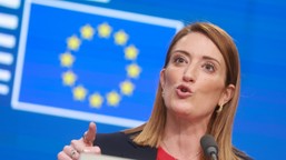 pieniądze rosji na stole. "parlament europejski zastosuje tryb pilny"