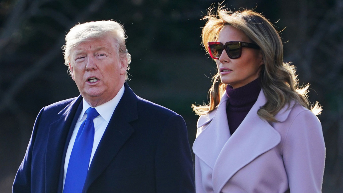 Melania Trump odrzuciła zaloty Donalda Trumpa. Kryzys w związku? [ZDJĘCIA]