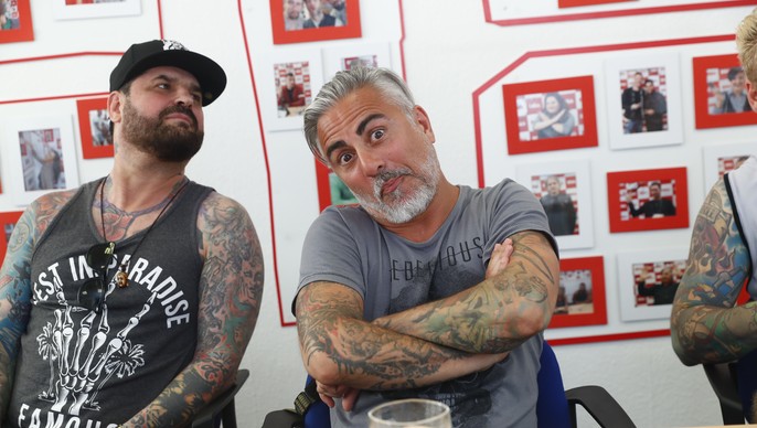 Fogadták és osztották is a pofonokat: balhés harminc év van a Hooligans mögött – videó