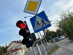 ujawniono najbardziej „dochodowe” skrzyżowania w polsce. kierowcy płac