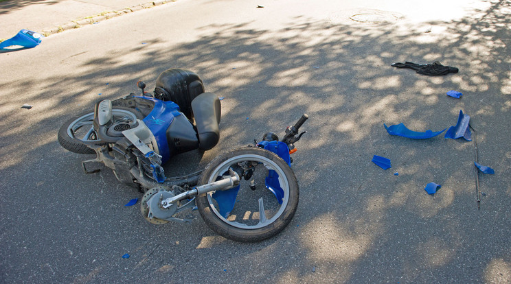 A motoros súlyos sérüléseket szenvedett /Fotó: Olvasóriporter