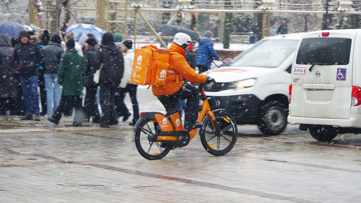 Trwa strajk kurierów Pyszne.pl. Dwa miasta na czele protestu