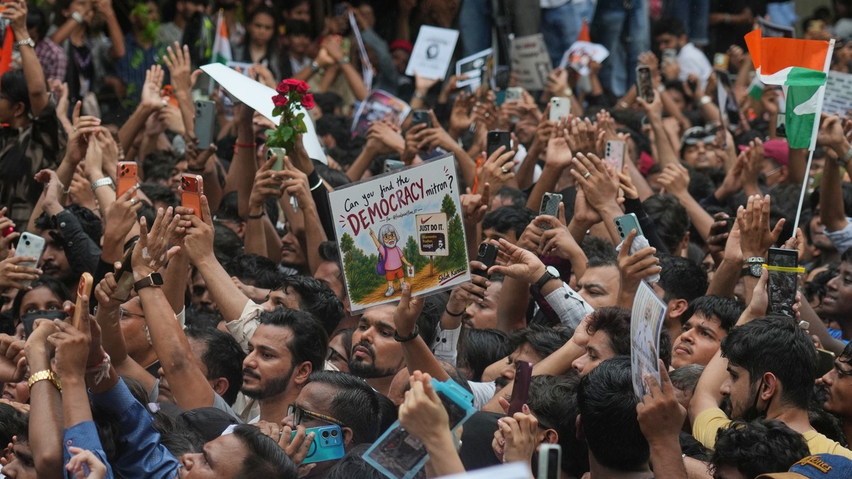 Protest u Indiji predvodi pokret "Bubašvabe"