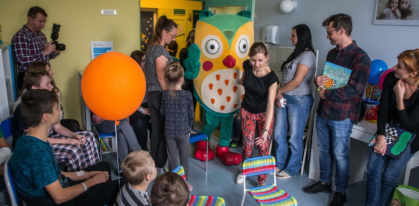 Mali pacjenci ze szpitala Żeromskiego mają własną bibliotekę