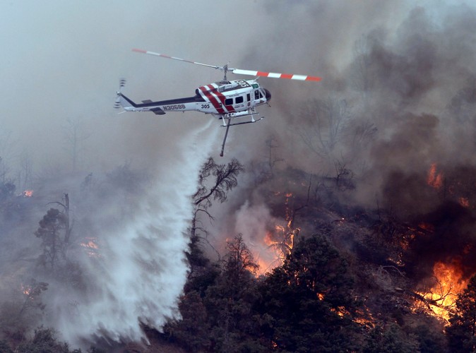 Kalifornia walczy z ogniem