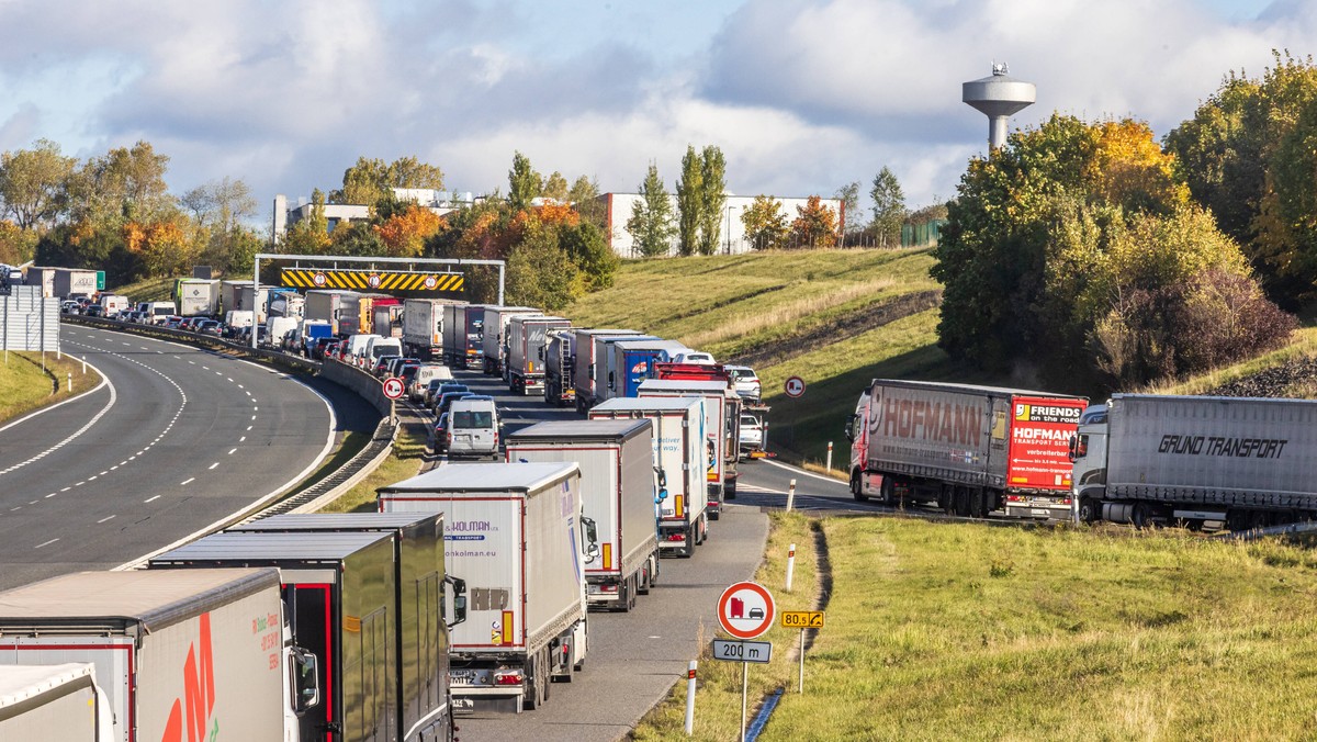 Polscy przewoźnicy w szoku po decyzji Niemiec. "Niejedna firma może się wywrócić"