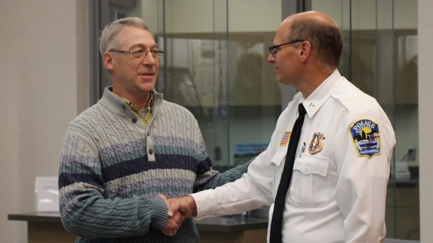 Erl Melčert u policijskoj stanici