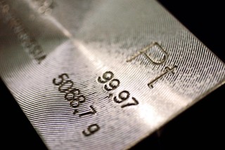 KGHM ukryje skarby w kopalniach. Złoto, srebro i platyna wrócą do wyrobisk