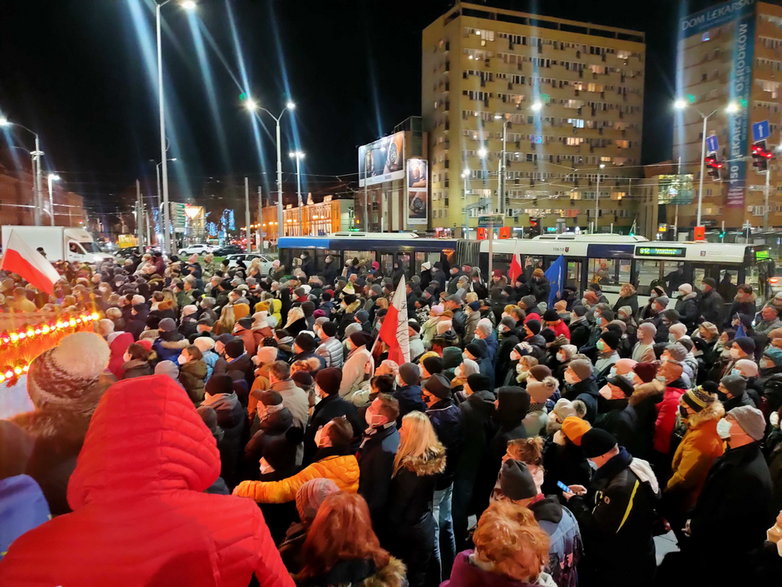 Protest przeciwko lex TVN w Szczecinie