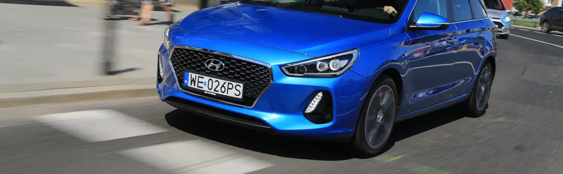 HYUNDAI i30 III