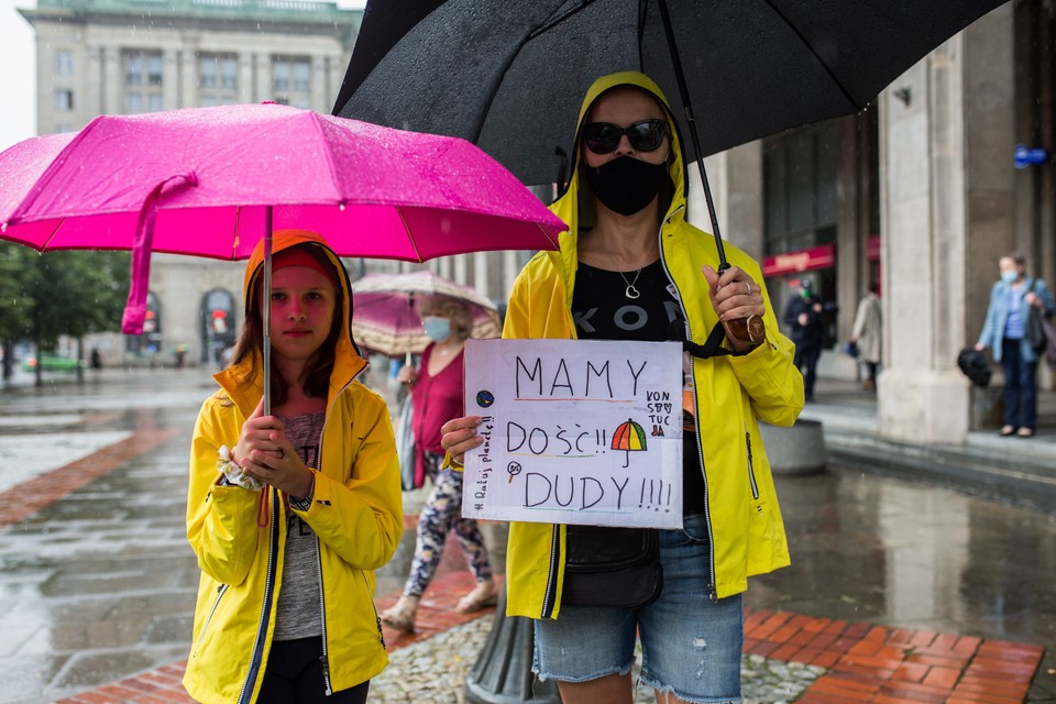 Manifestacja "WyPAD! Rząd na bruk!"