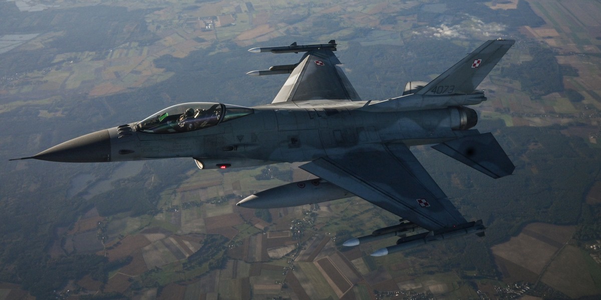 Myśliwiec F-16