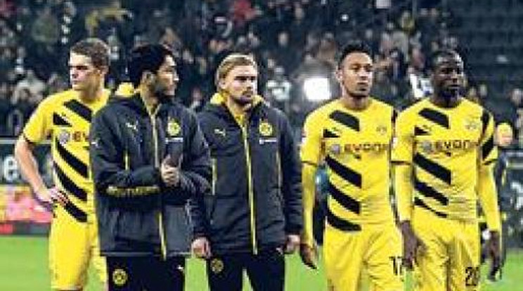 Utolsó a tavalyi BL-döntős Dortmund
